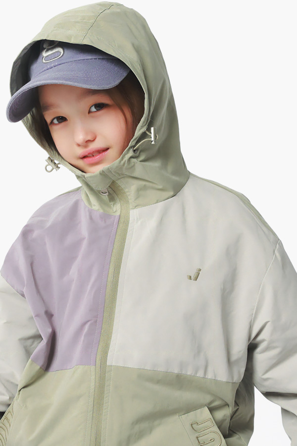 ̴