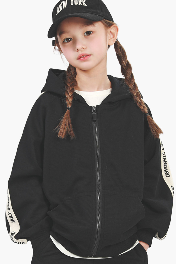 ̴