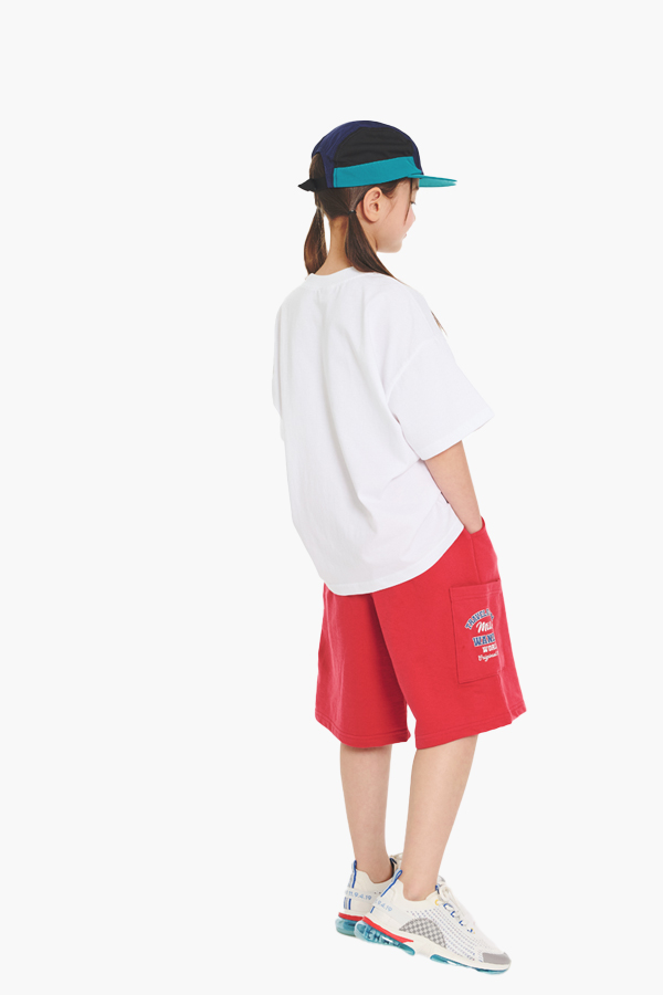 ̴